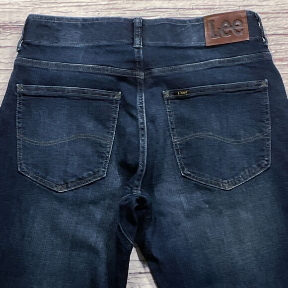 Lee Mens Jeans size Waist 30 x34" insm new nwt Dark Wash Jaxson Straight Stretch - Picture 11 of 12